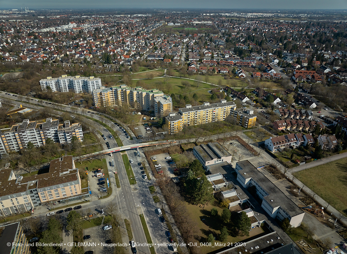 21.03.2023 - Luftbilder von der Baustelle Karl-Marx-Ring 53-57 in Neuperlach